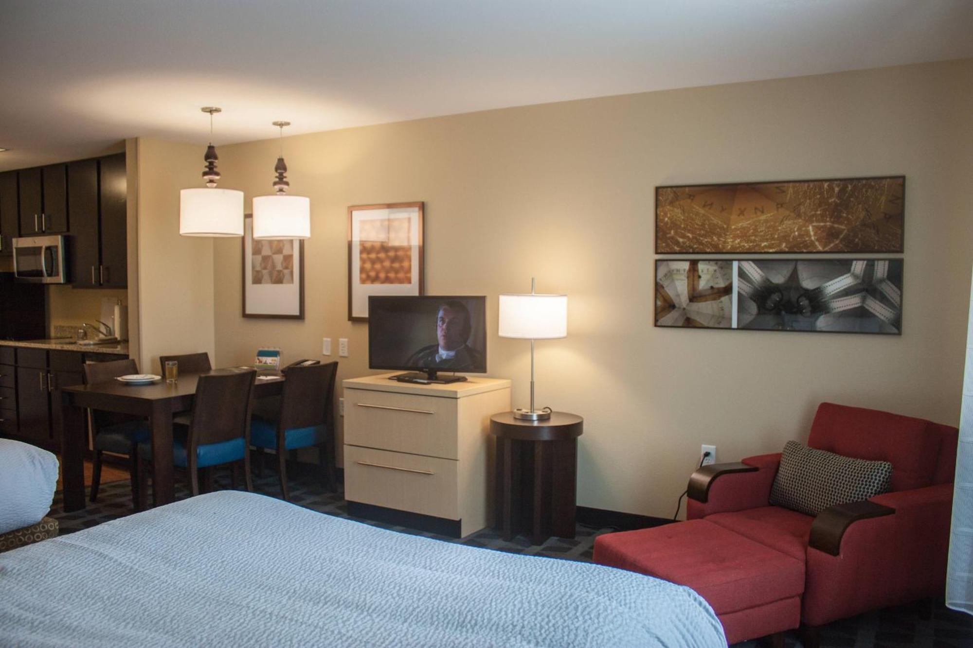 Towneplace Suites By Marriott Beaumont Port Arthur Exterior photo